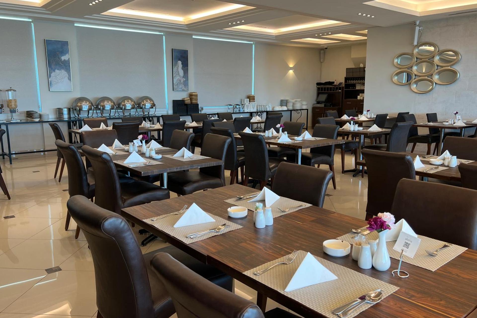 Retaj Albayt Suites Hotel